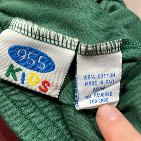NWOT 955 Kids brand green cotton shorts - Picture 2 of 2